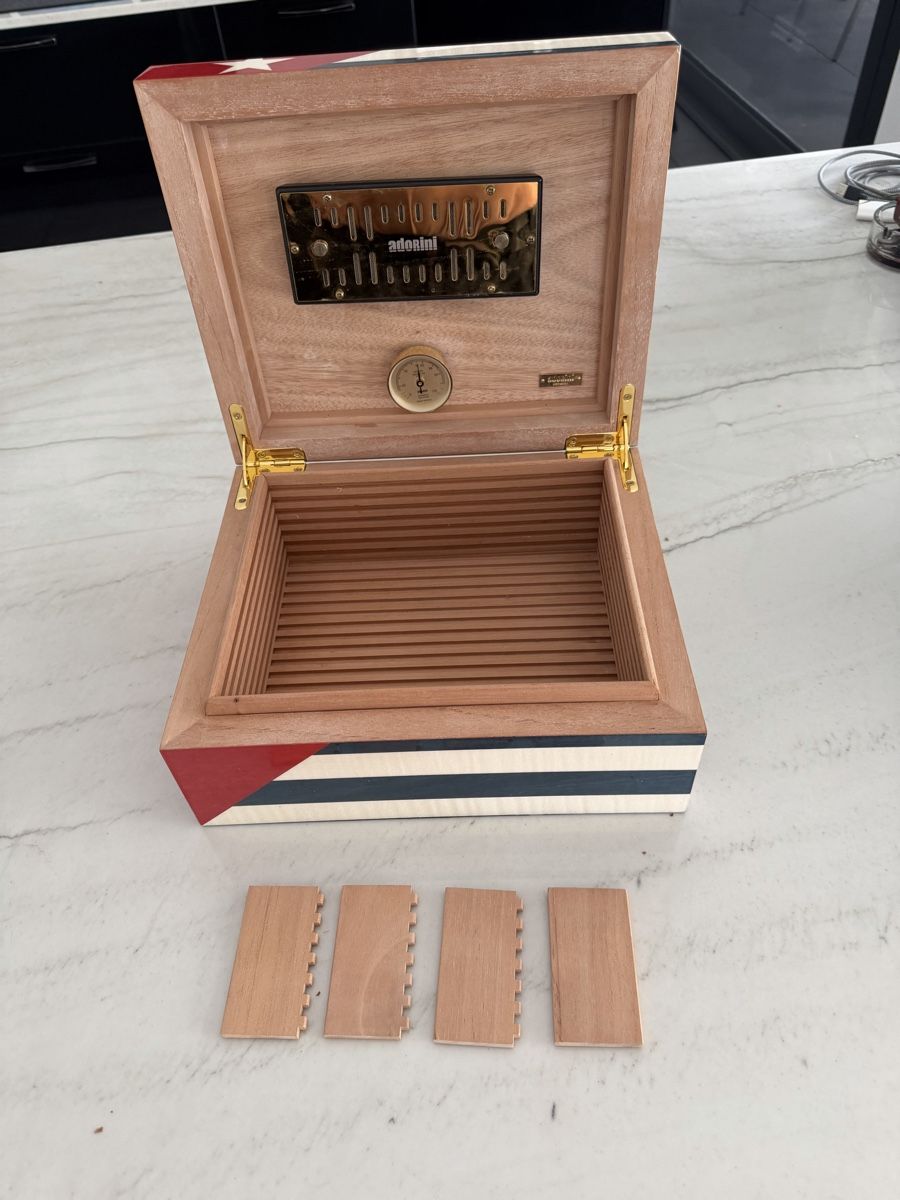 Adorini Humidor per sigari: Humidor Adorini Cuba Te Amo medium – Nuovo (secondo la descrizione) da Safenwil venduto da Corahund 2
