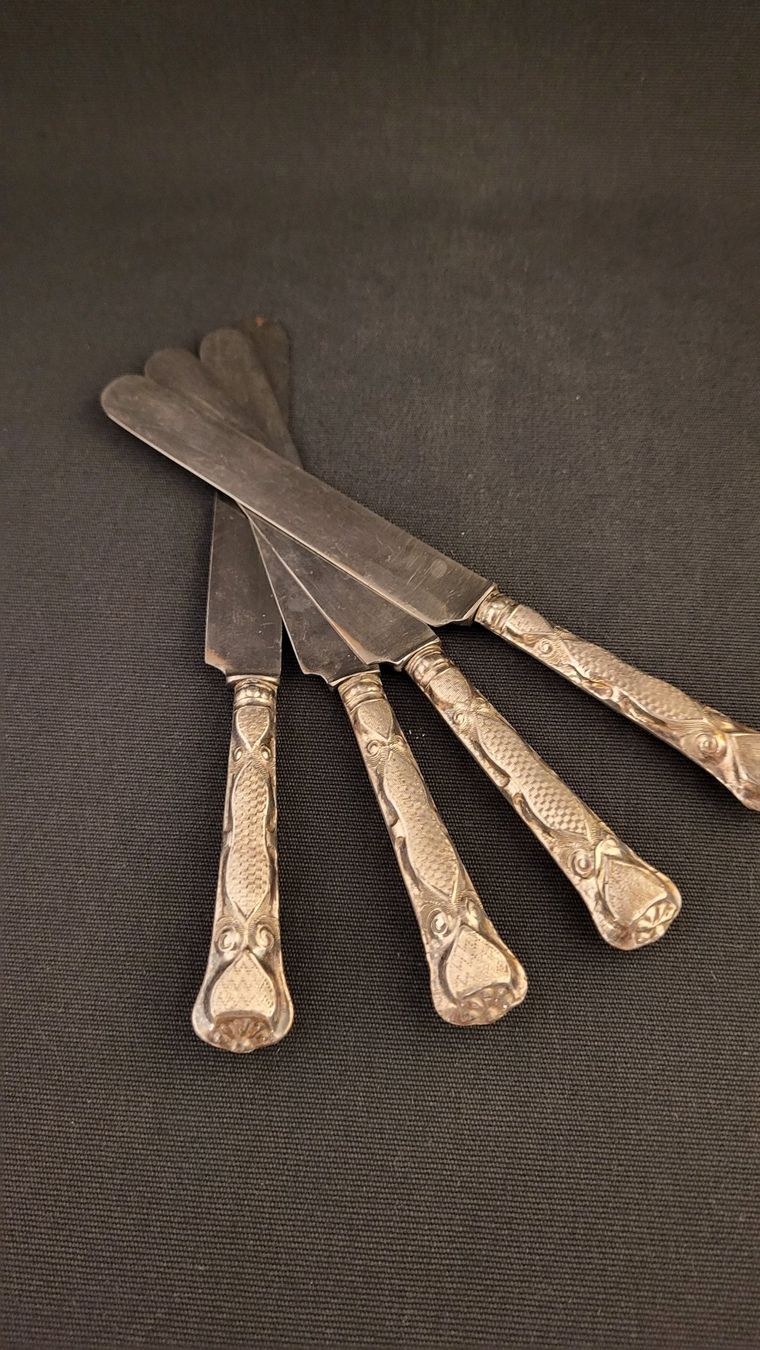 Posate: 4 Butter-Messer ART DEKO – Usato da Basel venduto da spinne02 1