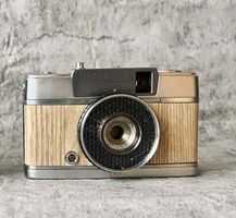 Olympus PEN EE