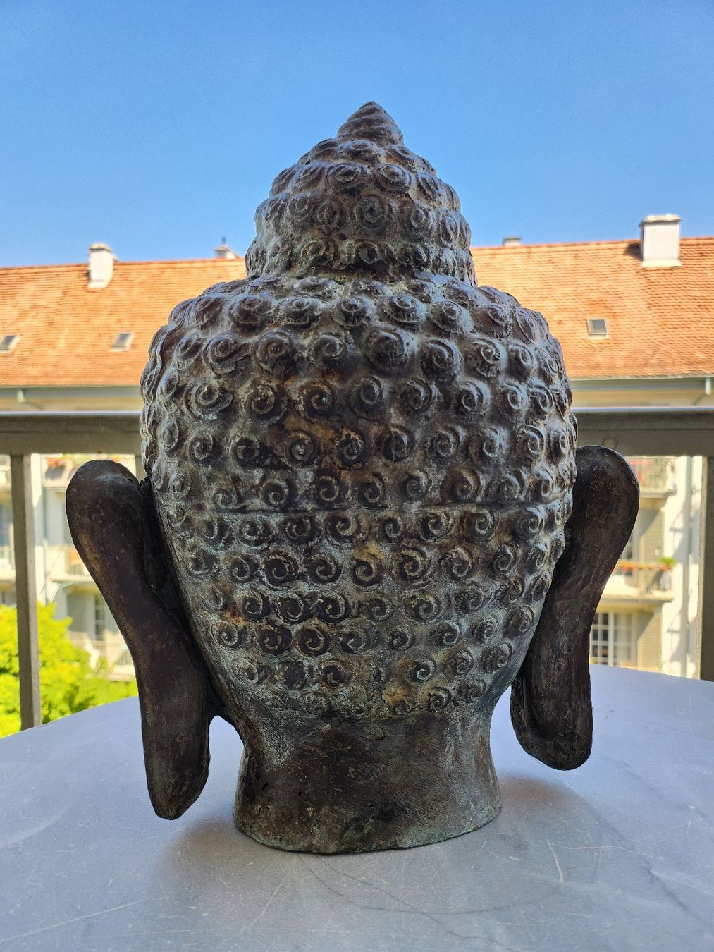 Sculture & Statue: Grosser alter Buddha Kopf asiatischer Stil – Usato da Zürich venduto da BAENZERINO 2