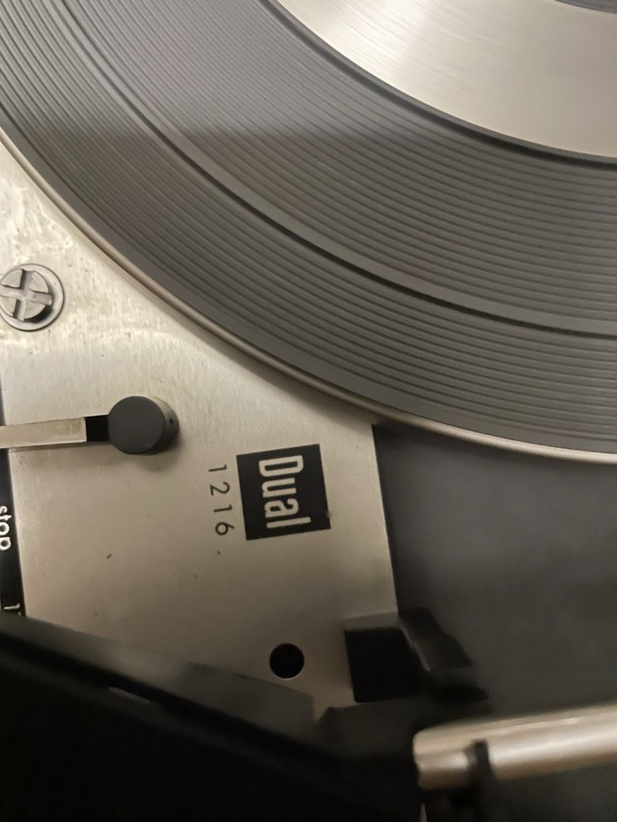 Grundig Radio: Grundig Center  – Usato da Oftringen venduto da Jradioman 5