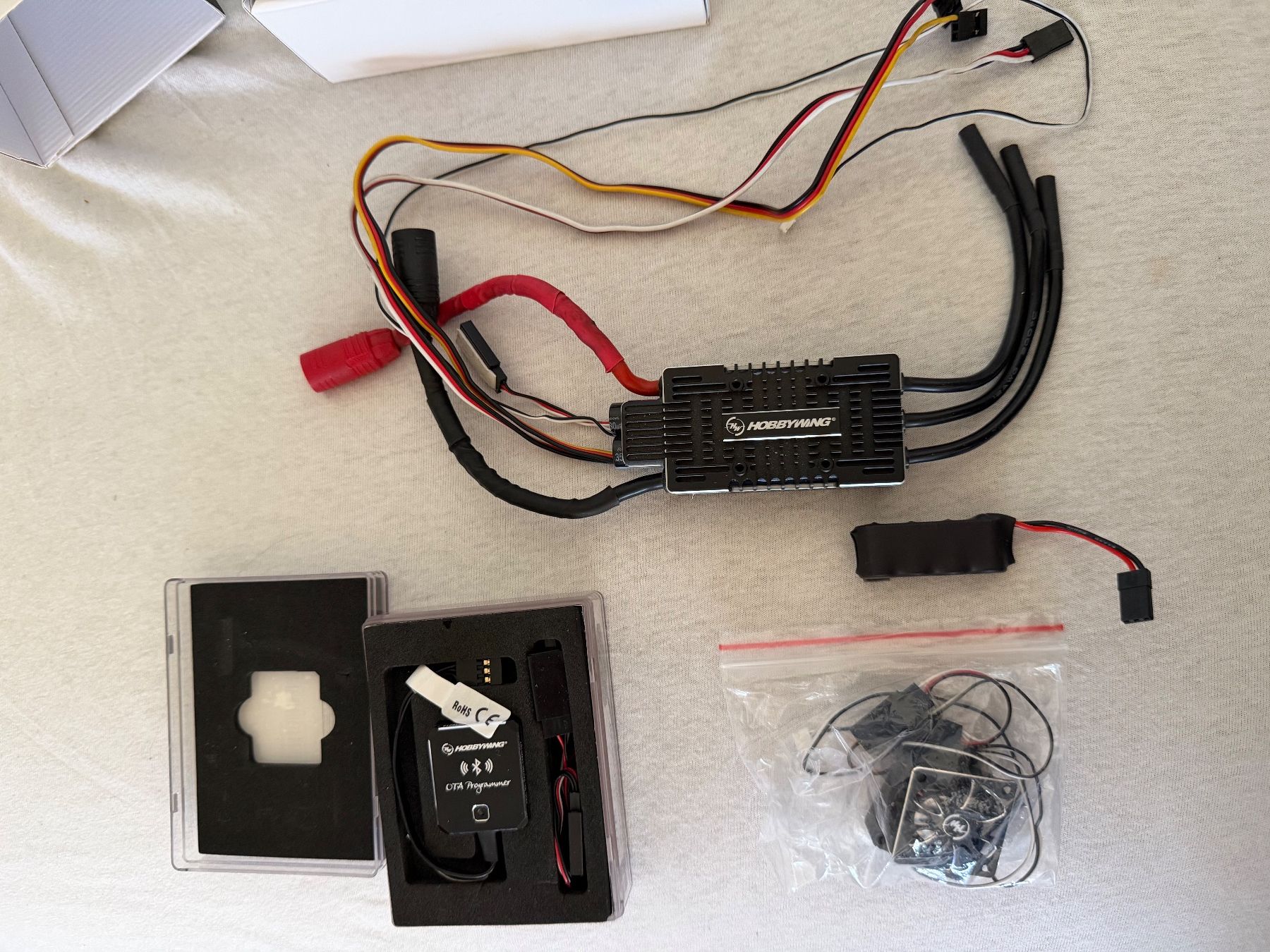 Hobbywing Modellismo RC: Hobbywing Platinum 150A V5.1 ESC mit BT Programmierer – Usato da Liestal venduto da Collin_2002 1