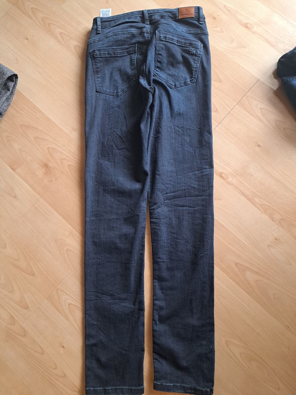 Jeans: 2x Jeans Grösse 38 – Usato da Urdorf venduto da Yvonne008 4