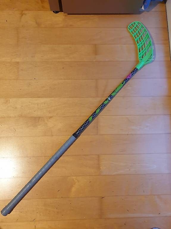 Unihockey: Canne LEXX – Usato da Cornaux NE venduto da spidermat