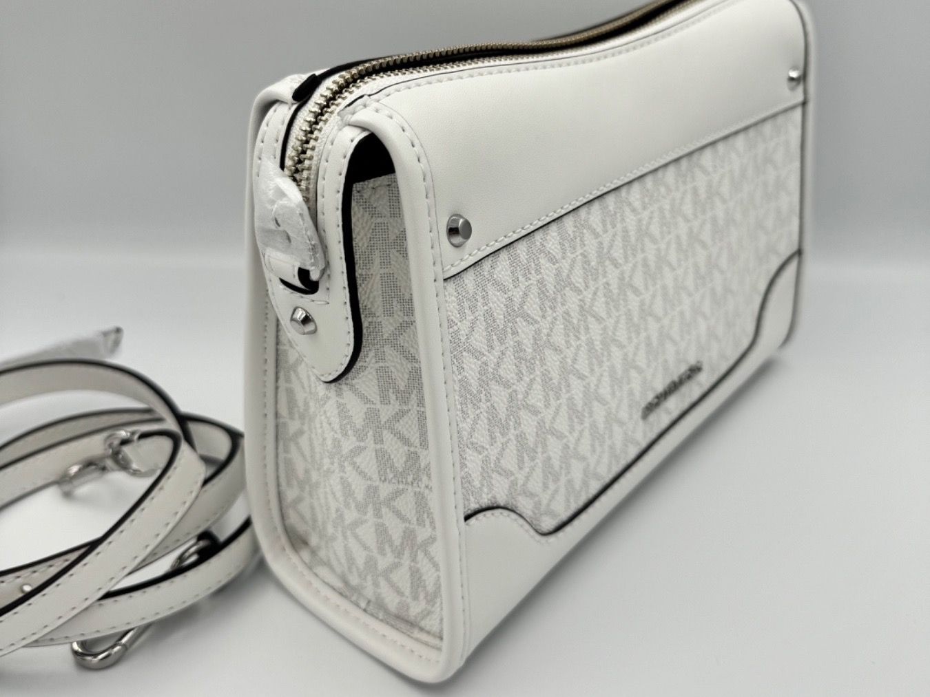 Michael Kors Borse da donna: Michael Kors Umhängetasche optic allum – Nuovo e nell'imballaggio originale da Wiedlisbach venduto da Sistershop 2