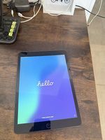 Apple iPad 8. Generation 32 GB WLAN  sehr guter Zustand