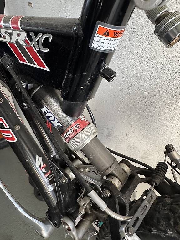 Specialized Velos: Specialized Stumpjumper FSR XC, Shimano XT, RockShox SID – Gebraucht aus Horw von you_rkg7 1