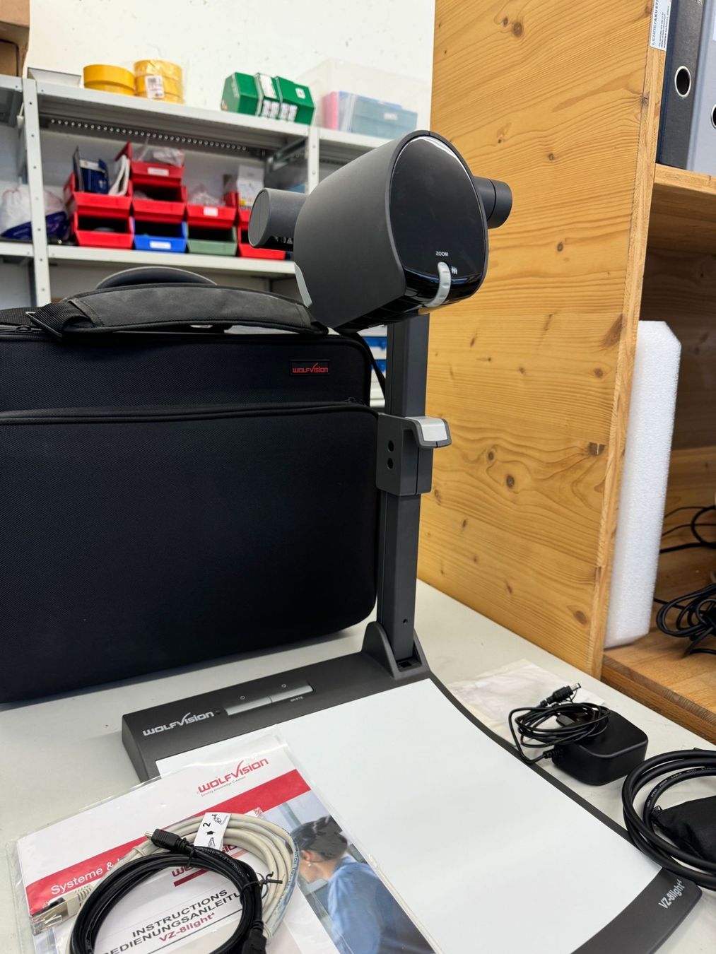 Proiettori: Neu Wolfvision VZ-8Light4 (Visualizer) – Nuovo e nell'imballaggio originale da Maienfeld venduto da LehnerAkustikAG 1