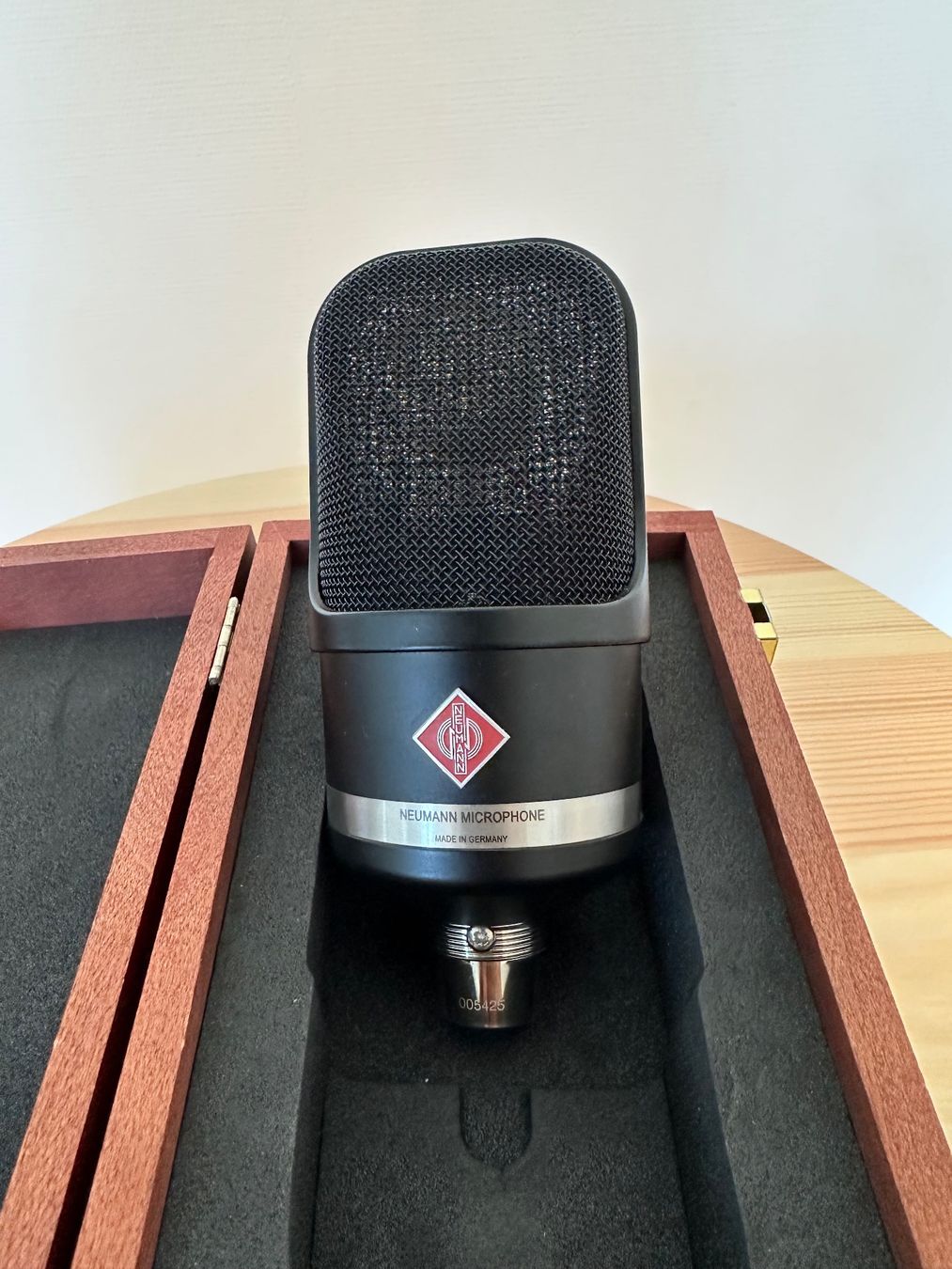 Neumann Microfoni: Neumann TLM 107 BK – Usato da Zürich venduto da sil_k7yw 1