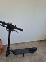 VMAX VX5  E-Scooter - Black - Perfect for summer fun!