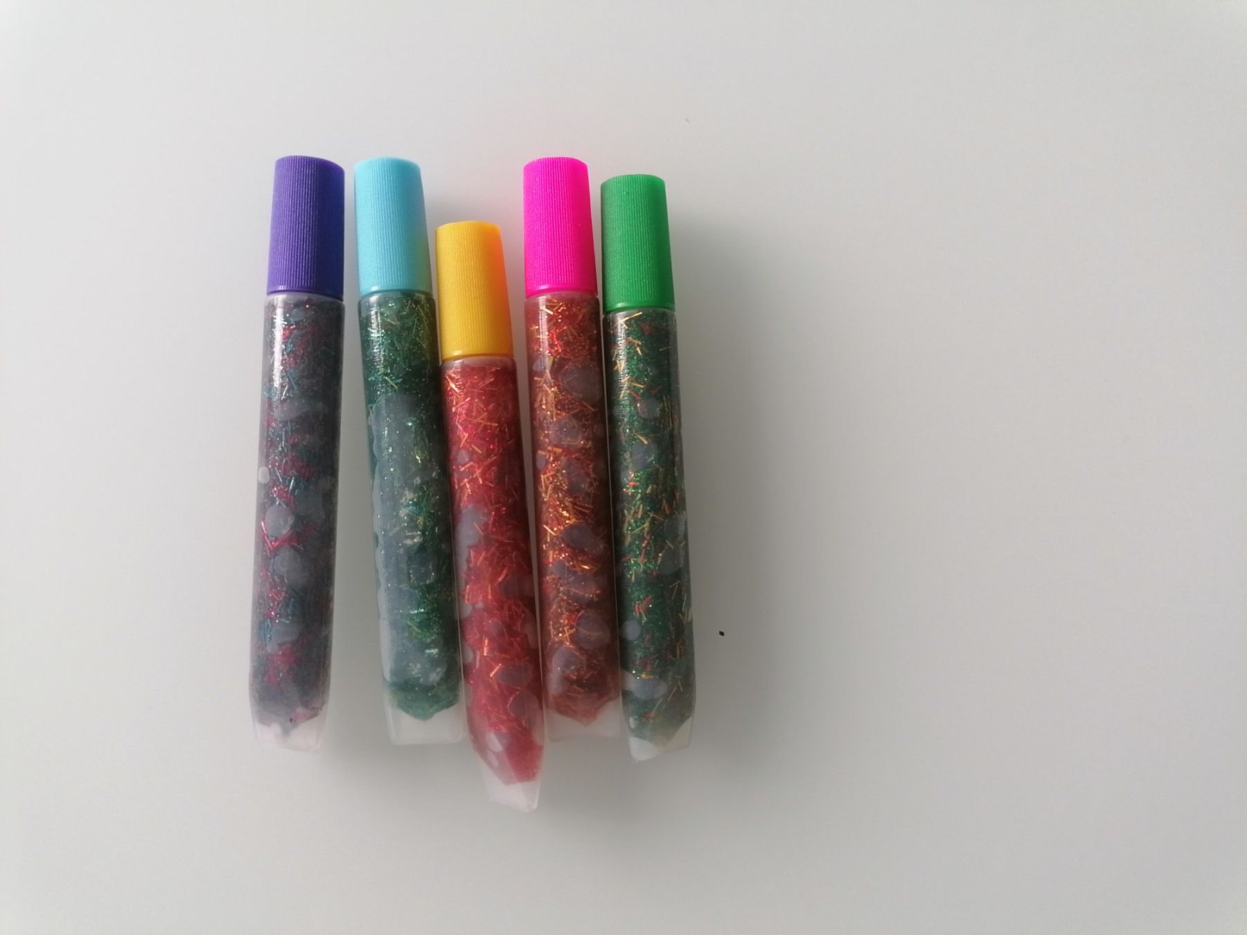 Penna & Evidenziatori: Quasi neu: 5 Glitter Glue Stifte – Usato da Uster venduto da Smilla07 2