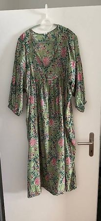 Kleid geblümt grün rosa 100% Baumwolle Grösse L