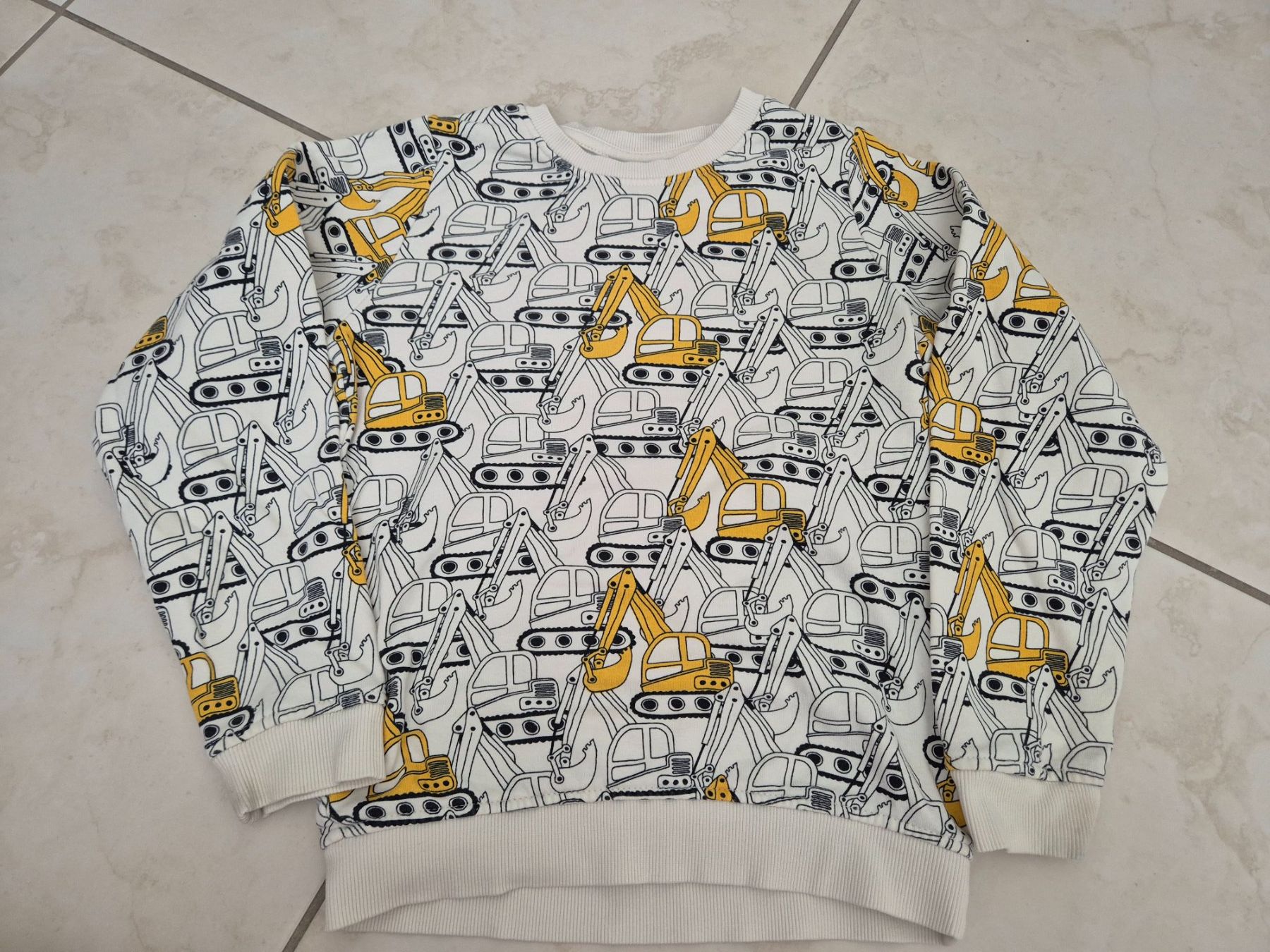 Pulls et sweat-shirts: Pulli 122/128 – D'occasion à Pfäffikon SZ par Ka6ka