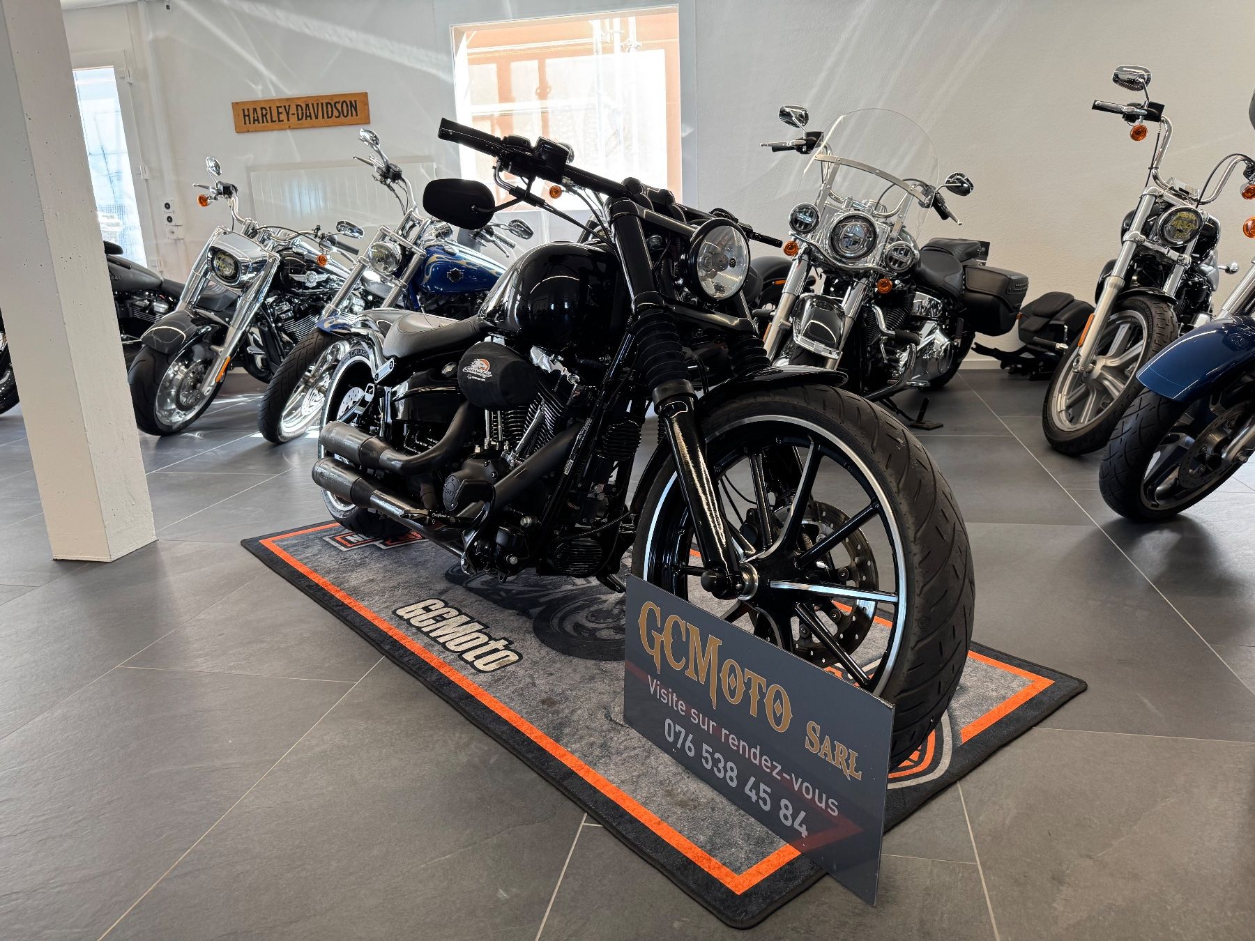 Harley-Davidson Chopper: Harley Davidson Breakout 103 Softail LEASING POSSIBLE – Usato da Echallens venduto da HD90 8