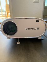 Beamer / Video projector