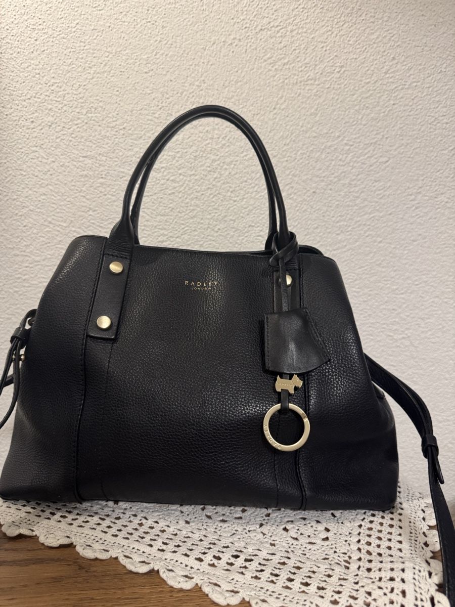 Radley Sacs femmes: Radley Handtasche Leder schwarz – Neuf (Voir description) à Reiden par ram_w7hf