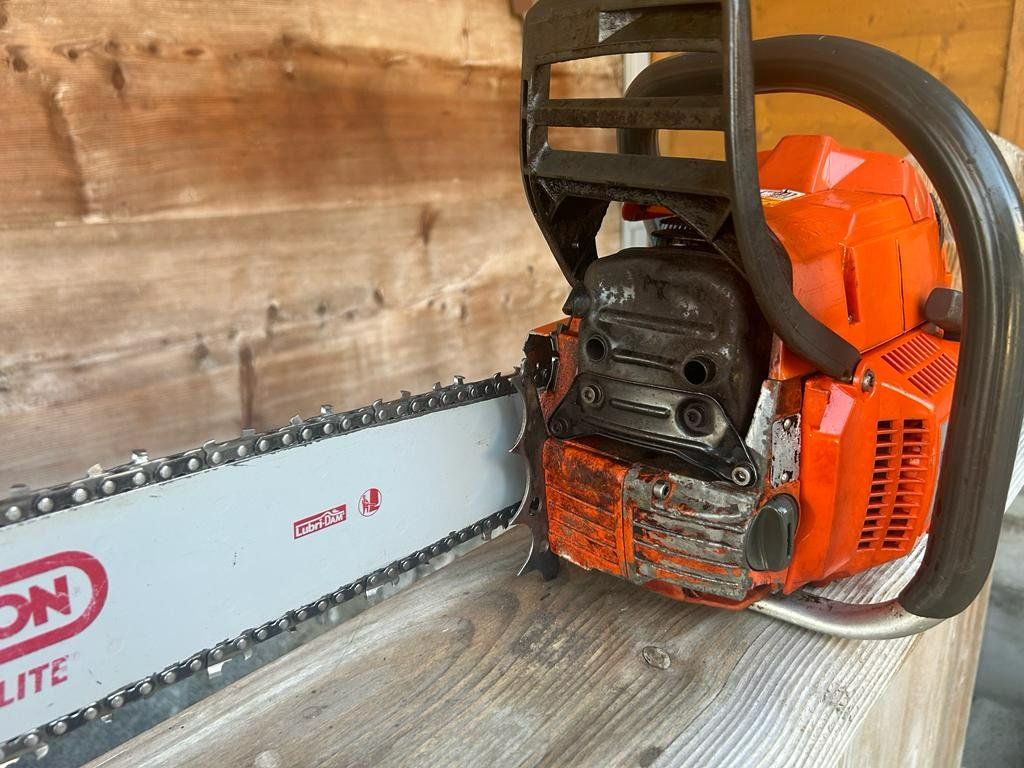 Husqvarna Scies: Husqvarna 372 XP – D'occasion à Richigen par  6