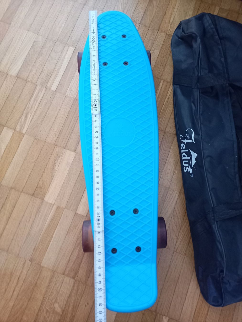 Penny Skateboards Skateboards: Feldus Pennyboard blau mit Tasche und LED Set – Neu (gemäss Beschreibung) aus Stäfa von krp54 1