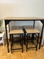 Bar Tisch mit 4 Hockern Holzoptik Schwarz guter Zustand