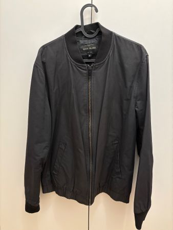River Island// Bomber Noir en Nylon
