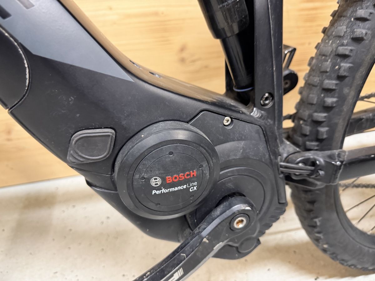Cube Velos: Cube Stereo Hybrid 140 Pro Totalschaden – Defekt aus Balsthal von Scapin4045 1