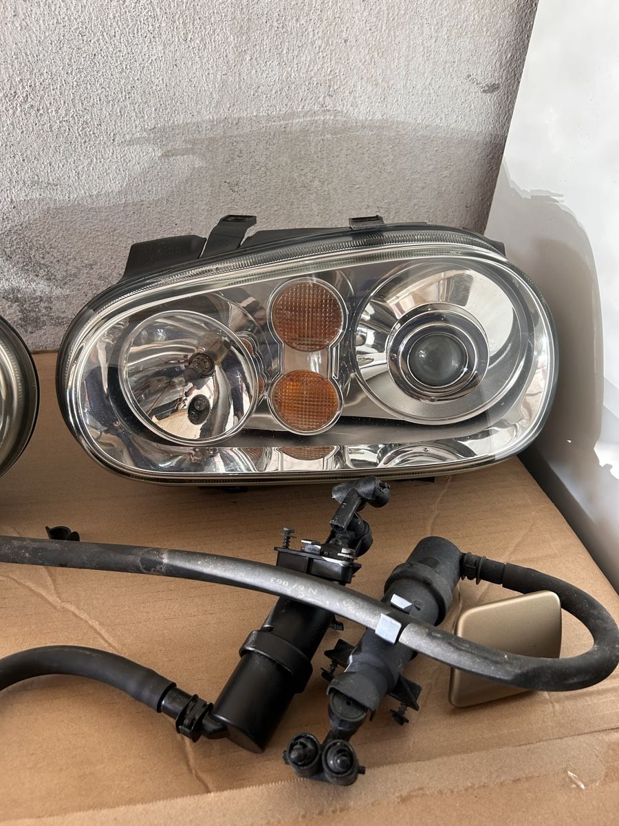 VW Fari: Phares VW Golf 4 – Usato da Fribourg venduto da rs19 2
