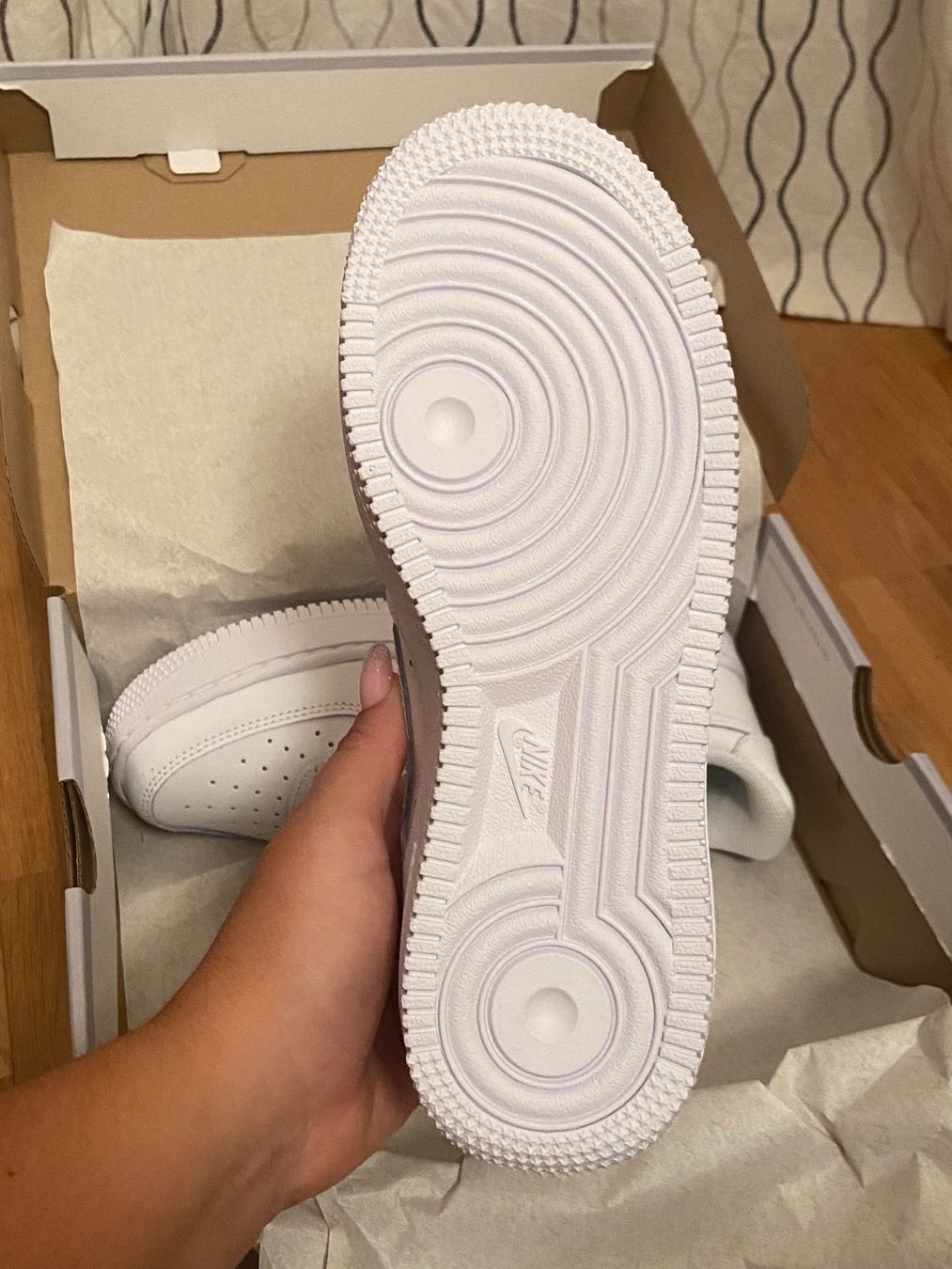 Nike Scarpe da uomo: Nike Air Force 1 – Nuovo e nell'imballaggio originale da Le Lignon venduto da Ana2831 4