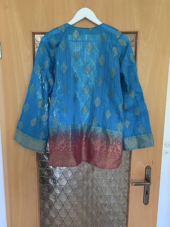 Arte internazionale: Kimono / Kurzjacke im indischen Stil – Usato da Allschwil venduto da Sebastian2019 2