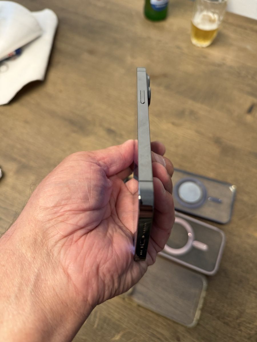 Telefoni cellulari / Smartphones: Ich verkaufe ein iPhone 13 Pro 512G – Usato da Figino venduto da Ferrari58 4