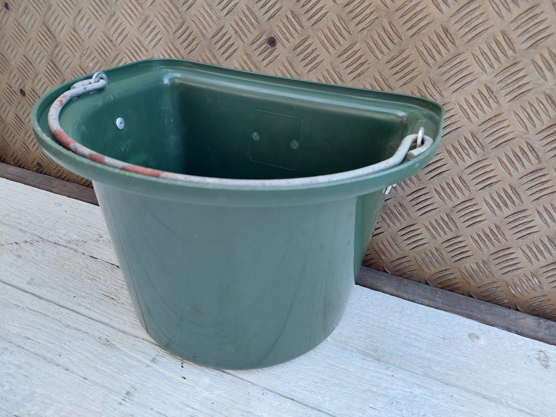 Behälter & Ähnliches: Futter-/Wassertrog, 2 Stk. – Gebraucht aus Algetshausen von tombisi 1