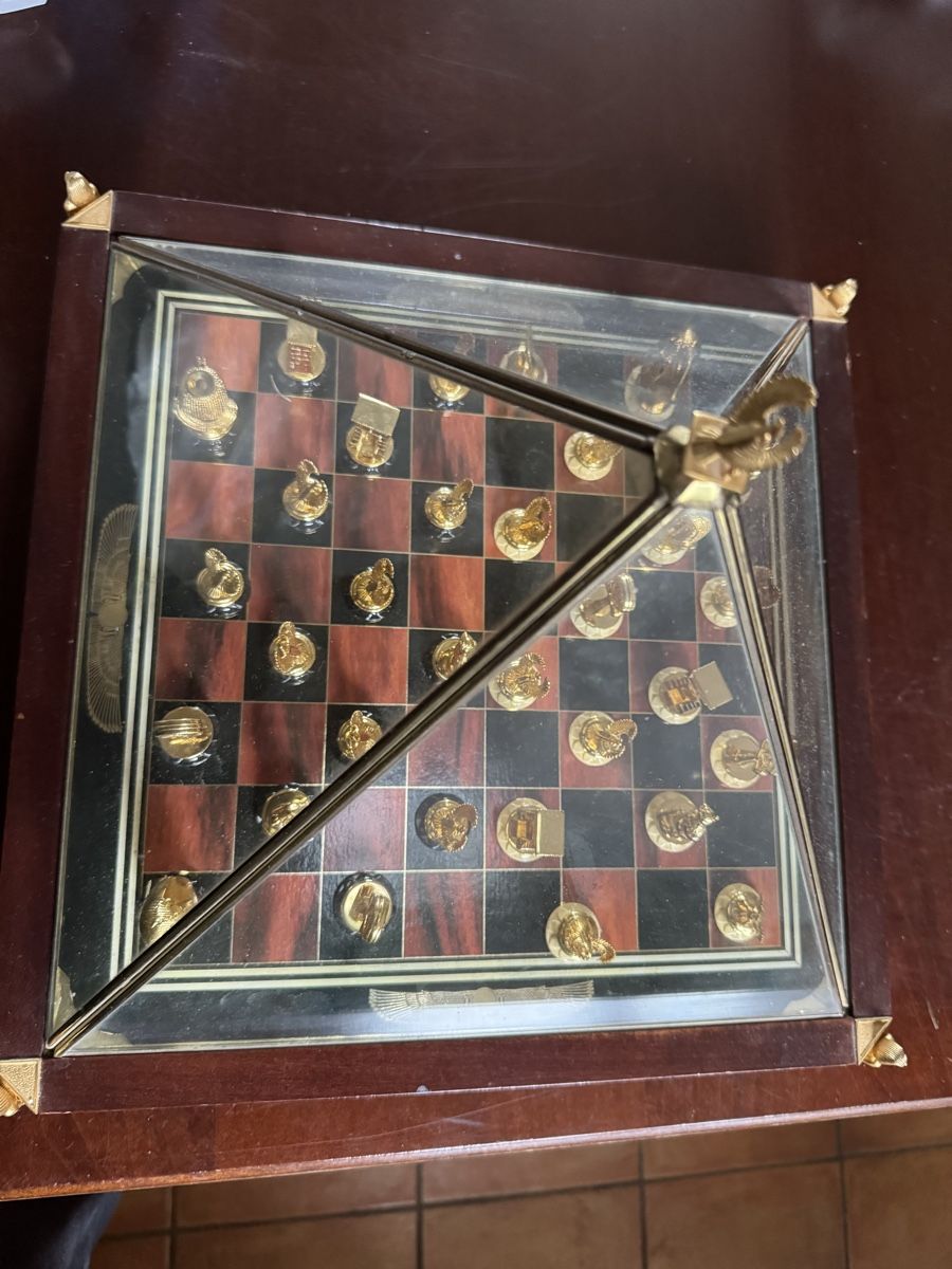 Franklin Mint Giochi: Jeu d'échecs Roi Tutankhamun, Franklin Mint, complet. – Usato da Veyrier venduto da kimedovapa
