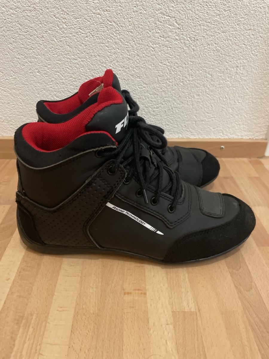 FLM Scarpe da uomo: FLM Motorradschuhe – Usato da Wetzikon ZH venduto da naariz 2
