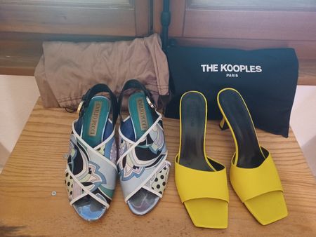 2 sandales, 40 francs: Emilio Pucci (39) & Kooples (40)