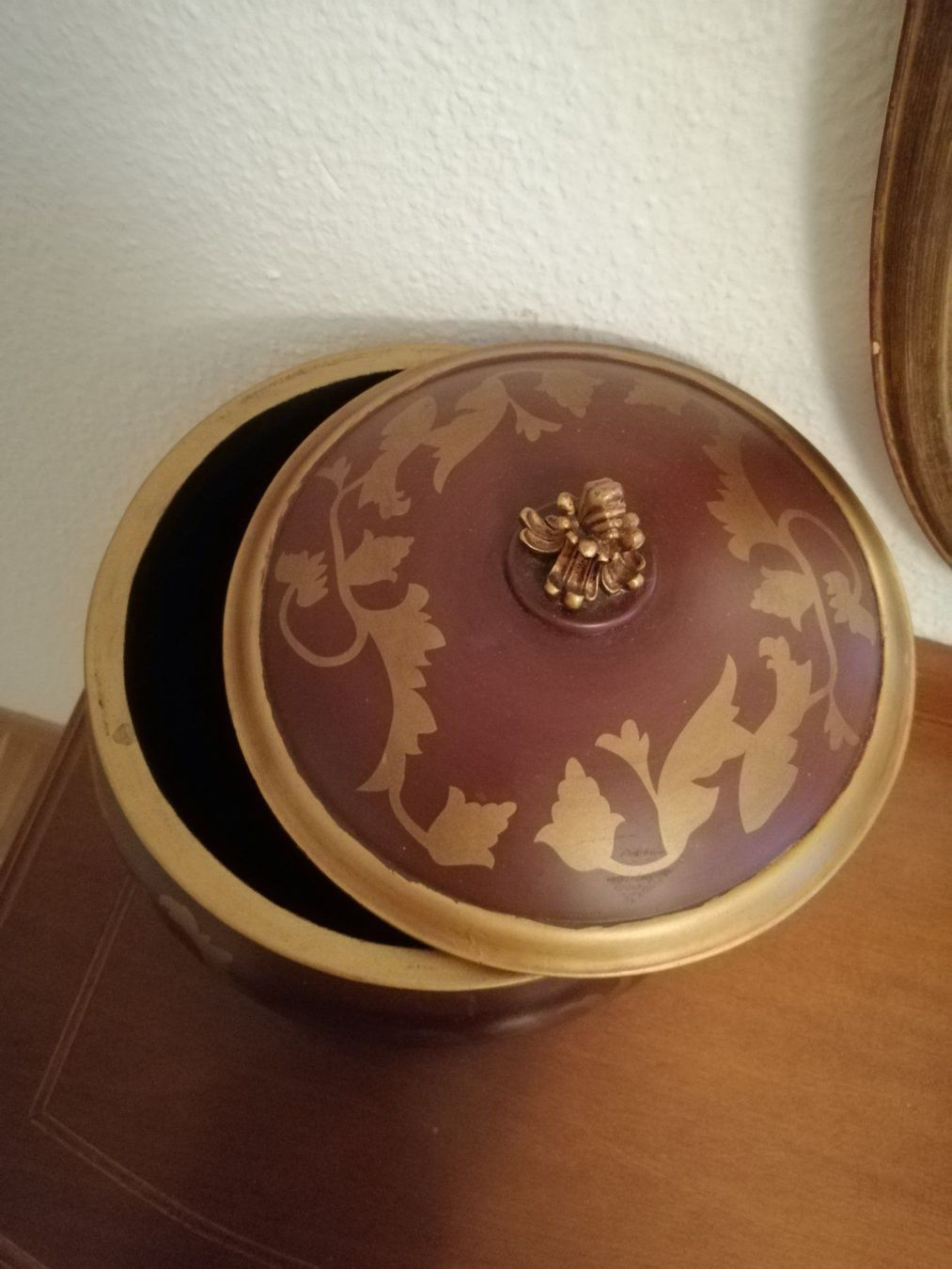 Ciotole: Keramik schale mit Deckel – Usato da Fahrweid venduto da SMILE.5 6