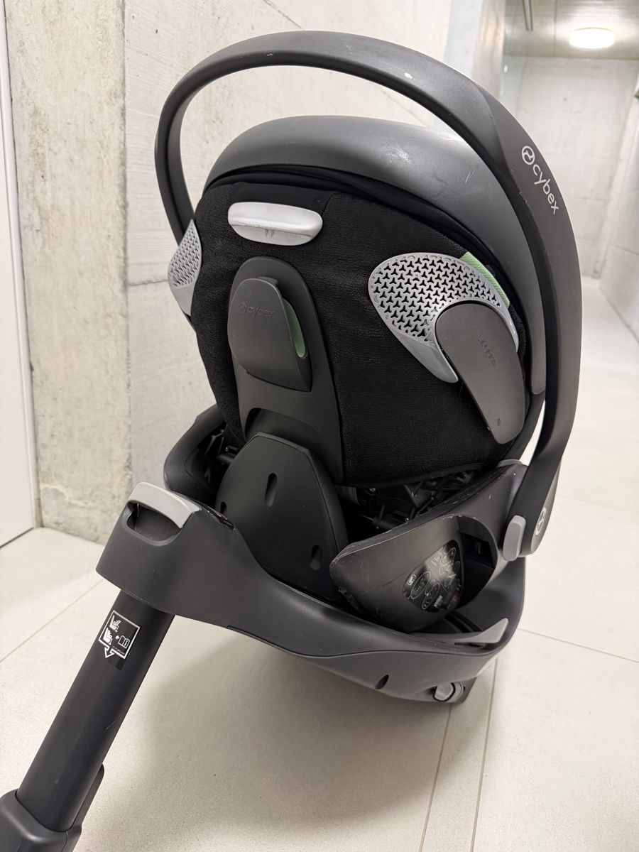 Cybex Seggiolini per auto: Cybex Base T car seat base black used – Usato da Pully venduto da HOTMI00 5