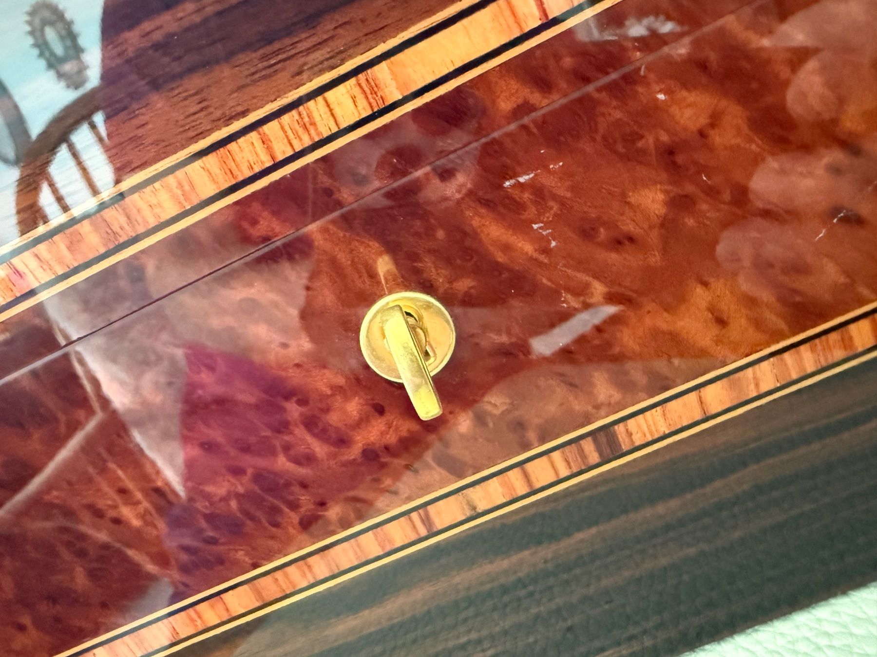 Humidor per sigari: Humidor Daniel Moevus – Usato da Ebikon venduto da Ridika 1
