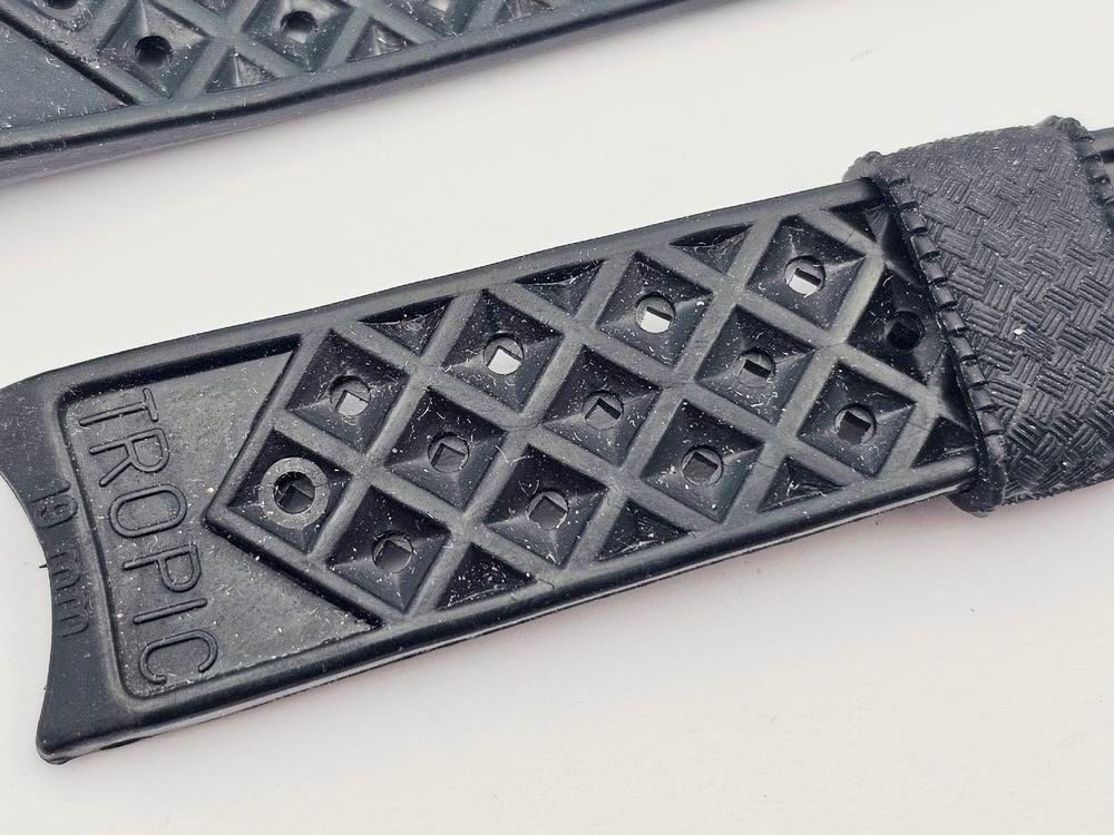 Armbänder & -reifen: Bracelet TROPIC noir 19mm – Gebraucht aus Genève von Vintage-Tools 2