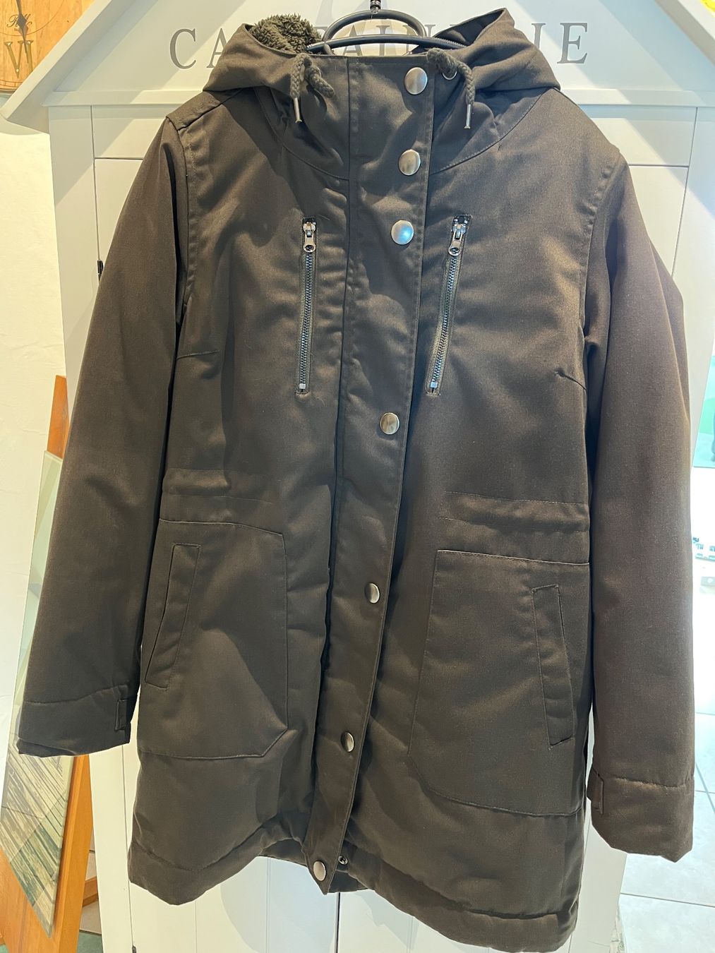 Cappotti: Wintermantel olive – Usato da Thörigen venduto da nic_kf6l