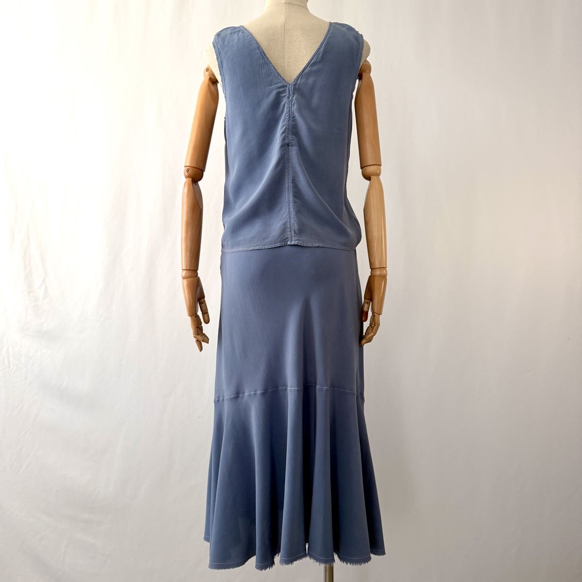Lotti di vestiti: Raquel Allegra Silk Two-Piece Set – Nuovo (secondo la descrizione) da Emmen venduto da Avviivva_Com2023 4