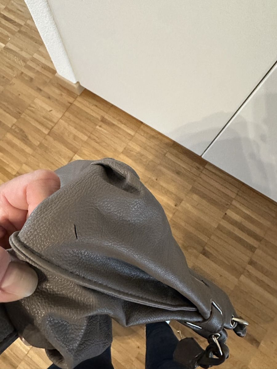Sacs femmes: Handtasche – D'occasion à Volketswil par ben_9s6x 2