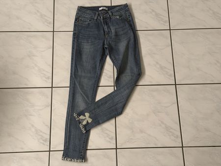 Jeans da donna con perle e fiocco – taglia s
