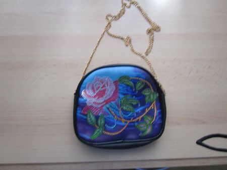 Tasche mit Rosen und Ranken