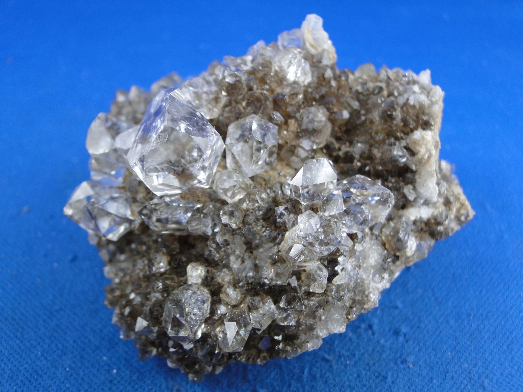 Minerali & Pietre curative: Quartz var Herkimer – Usato da Schinznach Bad venduto da Demerald 2
