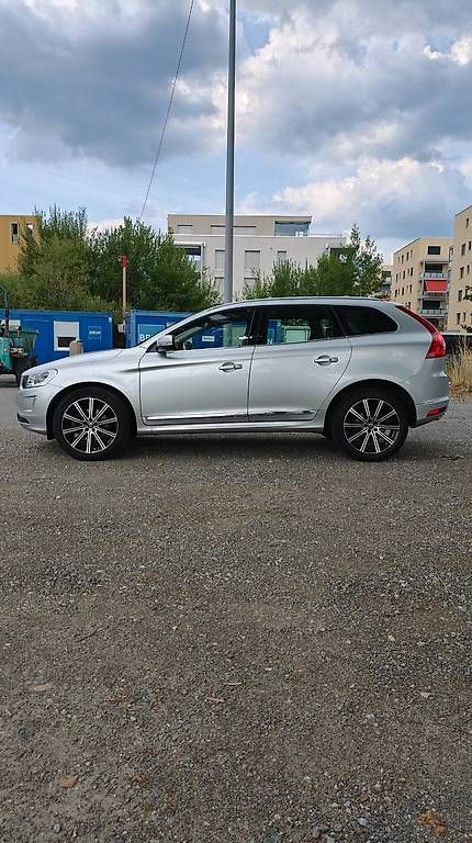 Autos: Volvo XC60 T5 AWD Summum – Gebraucht aus Sursee von xos_78d8 1