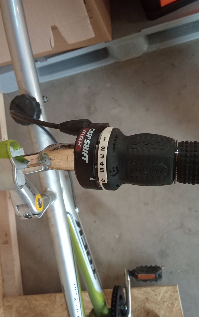 Véhicules pour enfants: Schattenvelo – D'occasion à Mollis par gar_wqz5 3