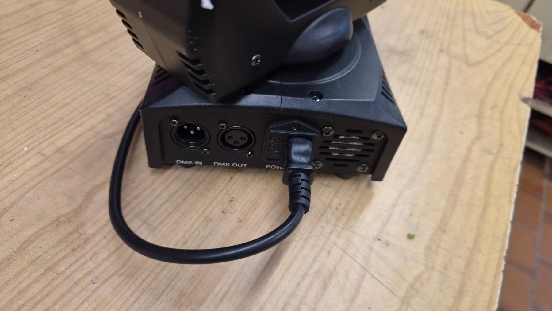 Lampade: LED Moving Head Scheinwerfer schwarz / DMX - ca. 25cm – Usato da Vitznau venduto da Vitznau84 2