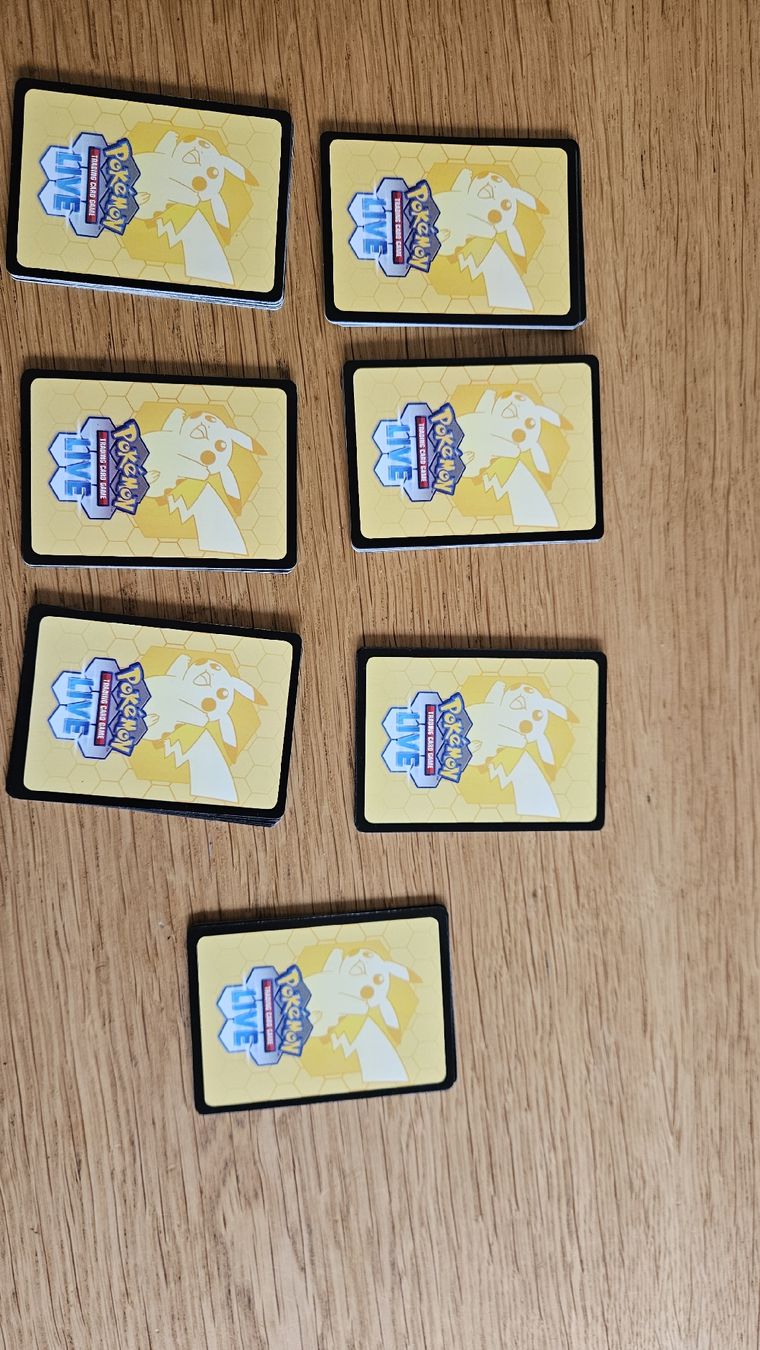 Pokémon Carte collezionabili: 68 TCG Code Karten alle ungebraucht  – Nuovo (secondo la descrizione) da Reinach BL venduto da Taffi53
