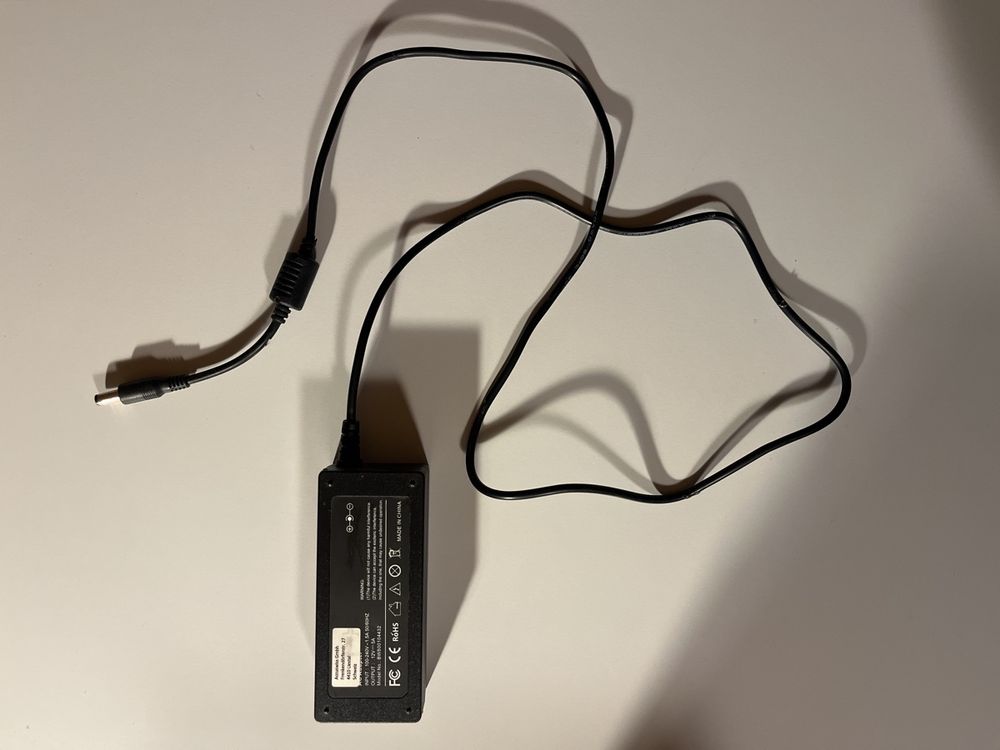 Universal Netzteil 21V 1A Mit 5,5 Mm Stecker – Ladegerät Für Lithium-Ionen-Akkus, 1 M Kabel