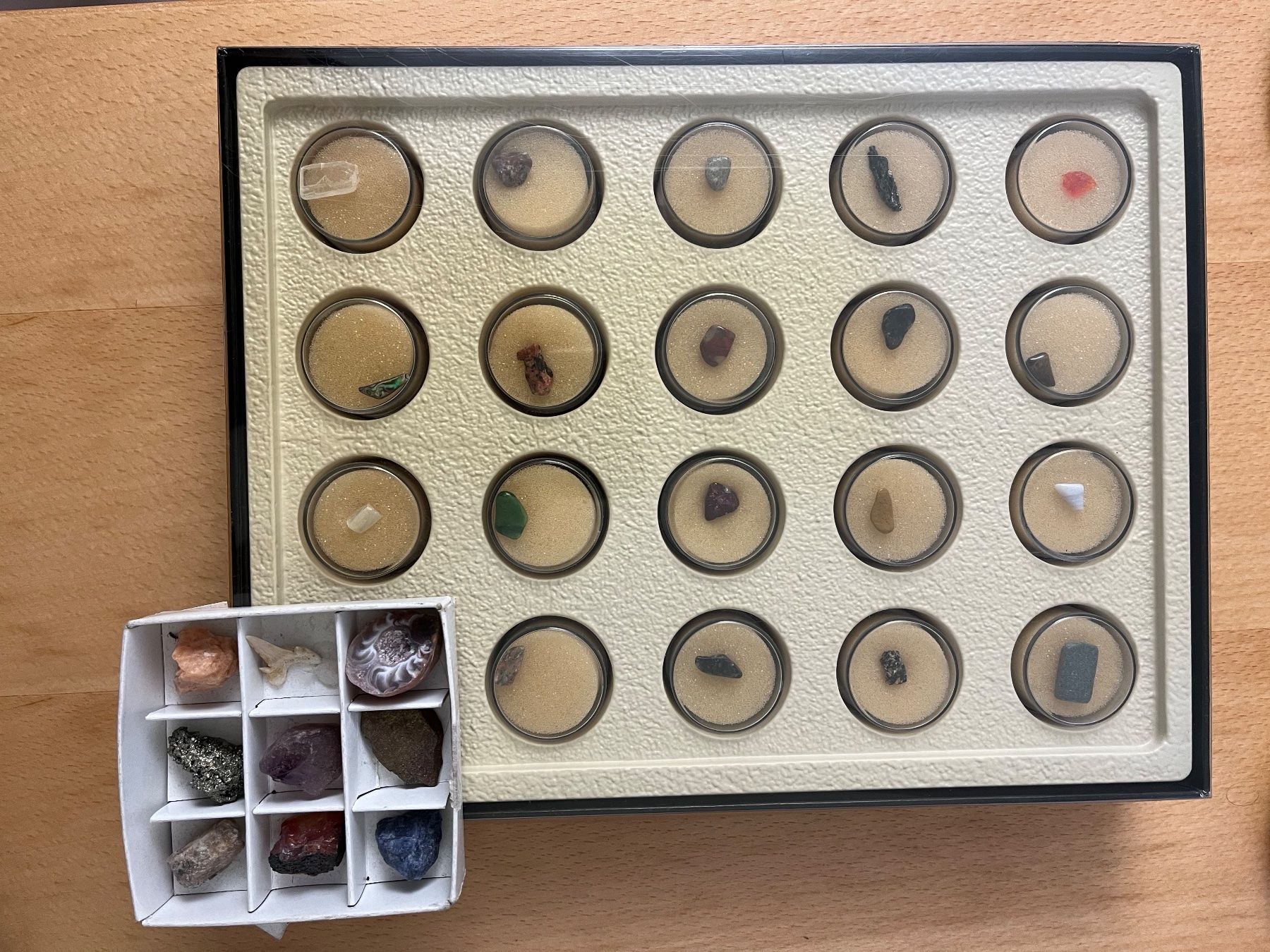Pietre preziose: Edelsteinsammlung – Usato da Hochdorf venduto da suatvid 8