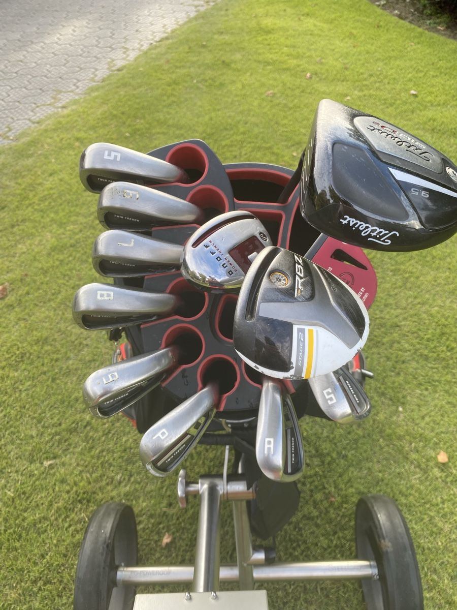 Schläger & Sets: Elektrischer Hightech Golfcaddy plus Bag – Gebraucht aus Cham von ThomSel 3